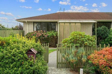 Photo of property in 1/6 Steadman Road, Broomfield, Christchurch, 8042