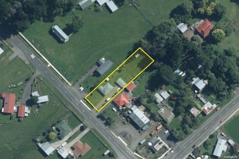 Photo of property in 399 Colyton Road, Colyton, Feilding, 4775