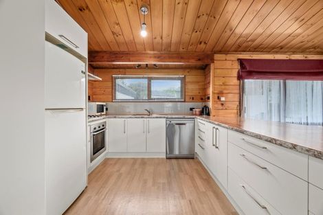 Photo of property in 16 Icarus Place, Sunnybrook, Rotorua, 3015