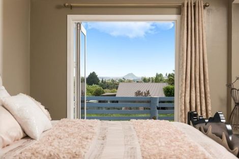 Photo of property in 383r Kaitemako Road, Welcome Bay, Tauranga, 3175