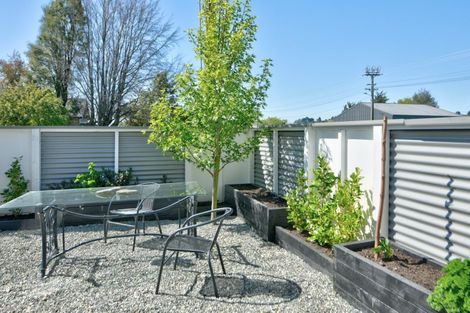 Photo of property in 28 Huron Street, East Gore, Gore, 9710