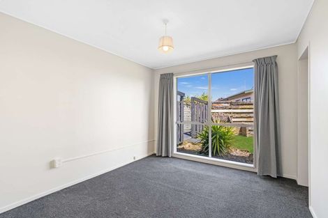Photo of property in 41 Acacia Street, Kelvin Grove, Palmerston North, 4414