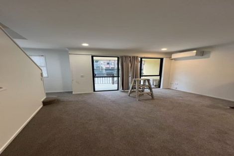 Photo of property in 25 Ballantrae Place, Thorndon, Wellington, 6011