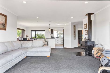 Photo of property in 402 Hursthouse Road, Tarurutangi, Inglewood, 4389