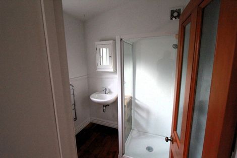 Photo of property in 8 Goring Street, Thorndon, Wellington, 6011