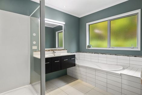 Photo of property in 9r Jason Place, Pyes Pa, Tauranga, 3112