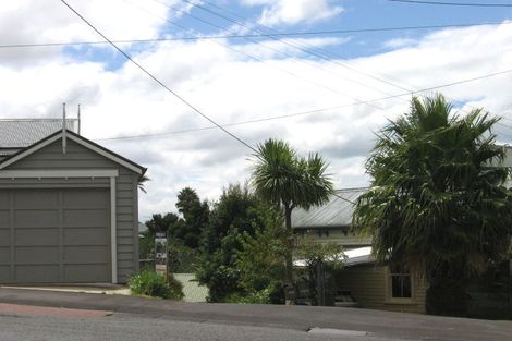 Photo of property in 61 Hinemoa Street, Birkenhead, Auckland, 0626