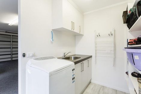 Photo of property in 18 Lancaster Lane, Waldronville, Dunedin, 9018