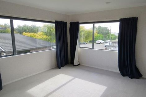 Photo of property in 13 Del Mar Place, Merrilands, New Plymouth, 4312