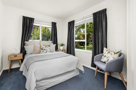 Photo of property in 15 Stackhouse Avenue, Bishopdale, Christchurch, 8053