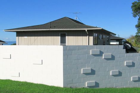 Photo of property in 1/371 East Coast Road, Mairangi Bay, Auckland, 0630