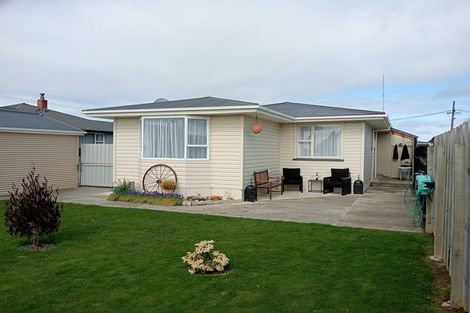 Photo of property in 4 Carlyle Street, Tuatapere, 9620