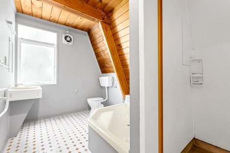 Photo of property in 1 Realm Place, Massey, Auckland, 0614