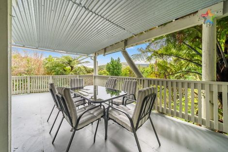Photo of property in 16 Haast Close, Kelson, Lower Hutt, 5010