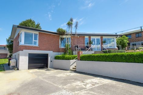 Photo of property in 98 Frank Street, Gore, 9710