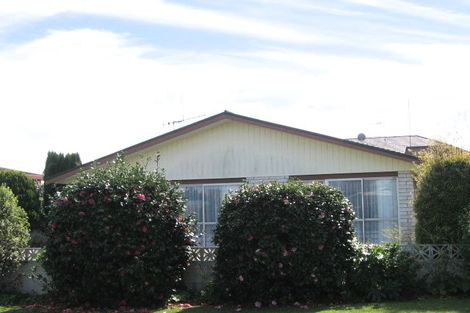 Photo of property in 15a Warrington Street, Matua, Tauranga, 3110