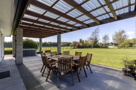 Photo of property in 50a Richmond Road, Brixton, New Plymouth, 4373