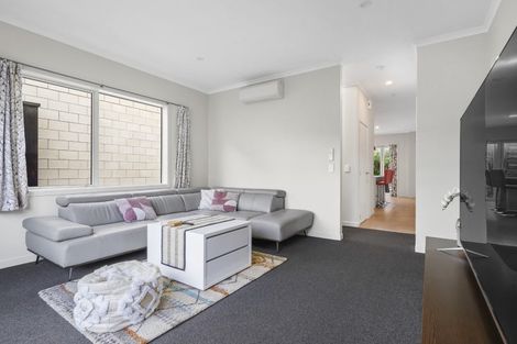 Photo of property in 35 Kanuka Road, Hobsonville, Auckland, 0616