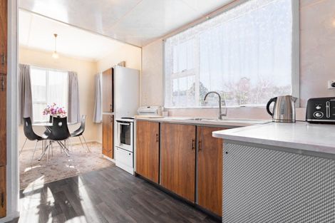 Photo of property in 17 Royal Crescent, Saint Kilda, Dunedin, 9012