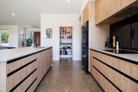 Photo of property in 985 Parewanui Road, Parewanui, Bulls, 4894