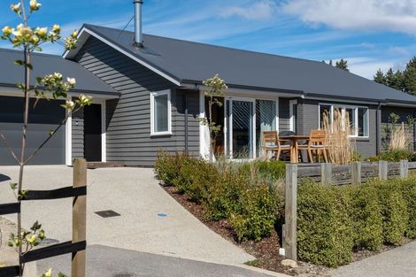 Photo of property in 38b Farrant Drive, Wanaka, 9305