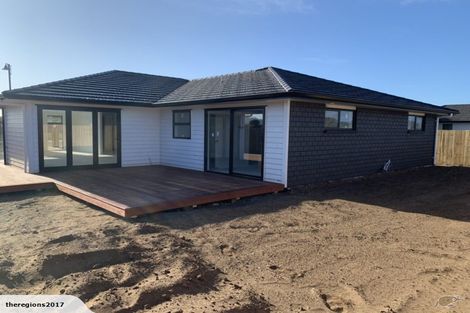 Photo of property in 149 Kupe Drive, Whitianga, 3510