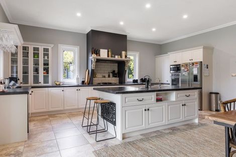 Photo of property in 6 Carlton Avenue, Palmerston North, 4414