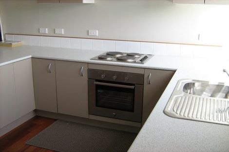 Photo of property in 49 Pembroke Road, Northland, Wellington, 6012