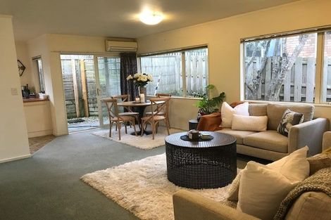 Photo of property in 1/7 Mably Court, Stanmore Bay, Whangaparaoa, 0932