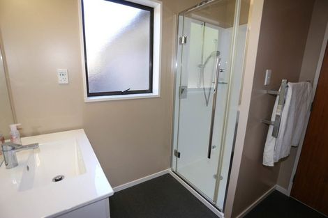 Photo of property in 8a Konini Street, Riccarton, Christchurch, 8041