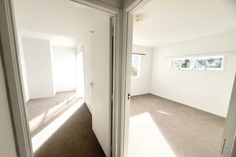 Photo of property in 9 Wairere Road, Torbay, Auckland, 0630