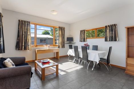 Photo of property in 2 Spring Grove Street, Spreydon, Christchurch, 8024