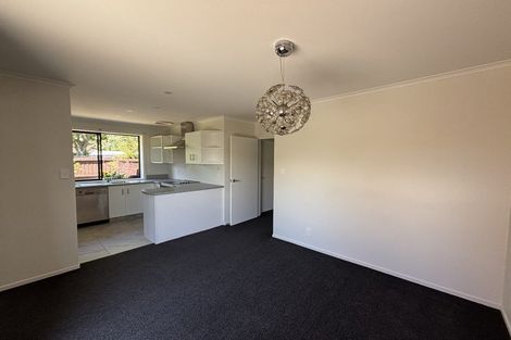 Photo of property in 6 Calverton Place, Halswell, Christchurch, 8025