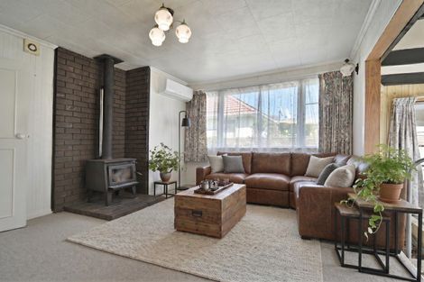 Photo of property in 1114 Jellicoe Street, Mayfair, Hastings, 4122