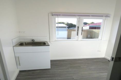Photo of property in 25 Harrow Street, Phillipstown, Christchurch, 8011