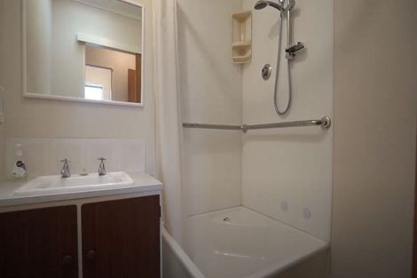 Photo of property in 3b Naumai Place, Spotswood, New Plymouth, 4310