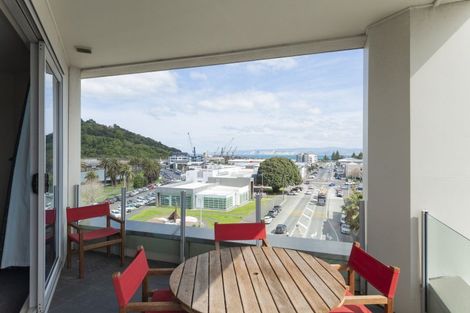 Photo of property in 2/40 Reads Quay, Gisborne, 4010
