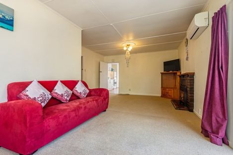 Photo of property in 28 Rainforth Street, Roslyn, Palmerston North, 4414