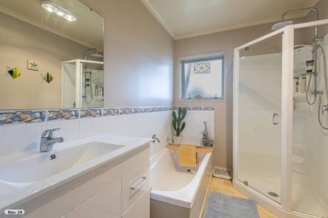Photo of property in 24 Darch Point Road, Whangarei Heads, Whangarei, 0174