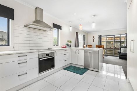 Photo of property in 20 Southbrook Close, Glenview, Hamilton, 3206