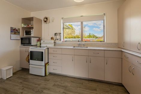 Photo of property in 11a Wellington Road, Waipukurau, 4200