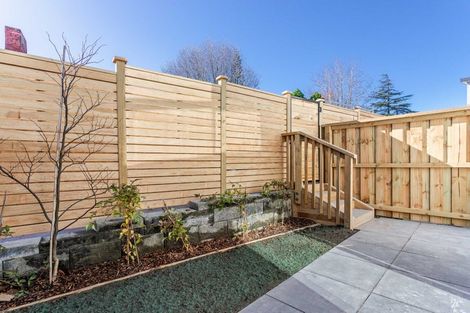 Photo of property in 2/110 Kervil Avenue, Te Atatu Peninsula, Auckland, 0610