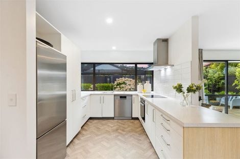 Photo of property in 14 Lascelles Street, Saint Martins, Christchurch, 8022