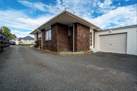 Photo of property in 5 Union Street, Merrilands, New Plymouth, 4312