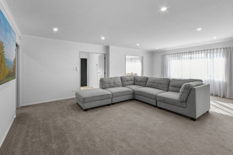Photo of property in 28 Thomason Crescent, Pokeno, 2402