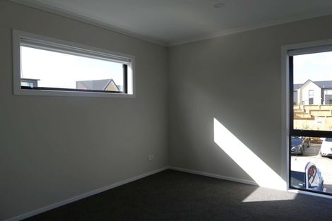 Photo of property in 2/125b Metcalfe Road, Ranui, Auckland, 0612