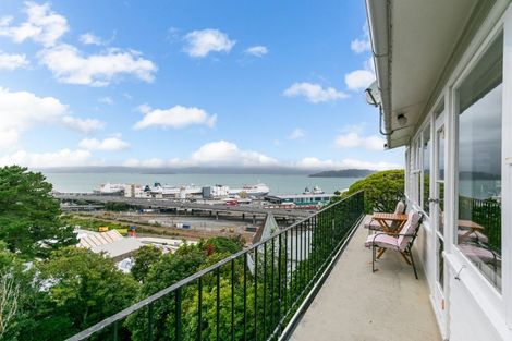 Photo of property in 3/20 Grosvenor Terrace, Wadestown, Wellington, 6012