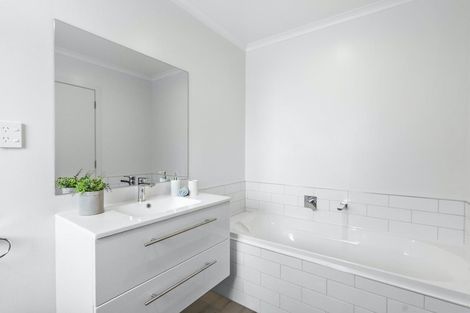 Photo of property in 74u2 Clyde Street, Hamilton East, Hamilton, 3216