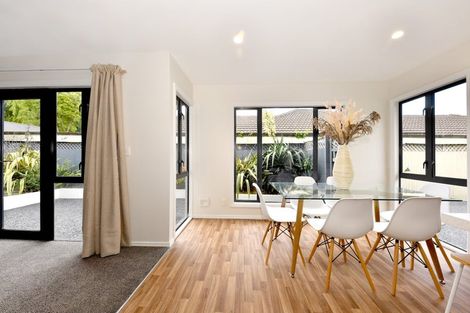 Photo of property in 273a Cranford Street, St Albans, Christchurch, 8052