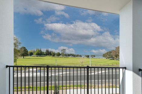 Photo of property in 1 Memorial Way, Tauranga, 3110